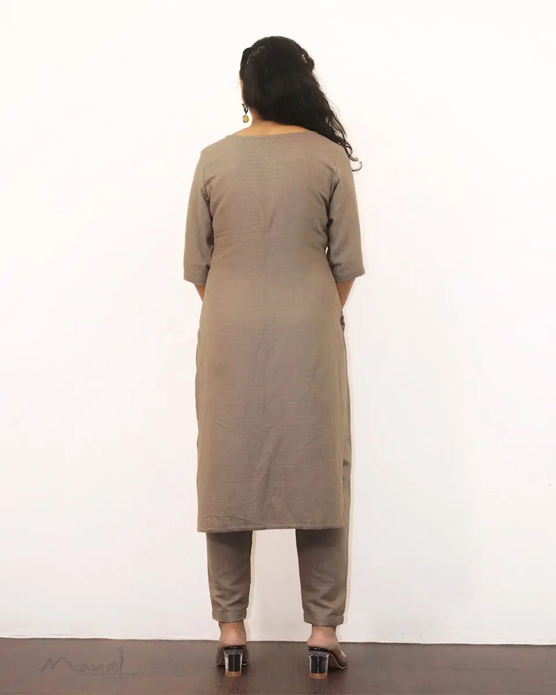 BEIGE SOLID KURTA