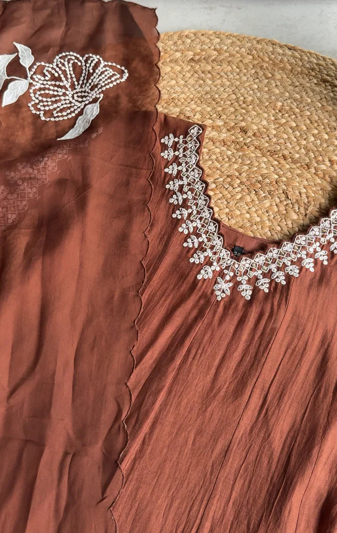 AMAYA MUL CHANDERI EMBROIDERY